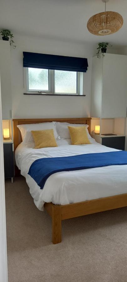 High Tide - 2 Bed Sunny Holiday Home Near Beach With Garden And Parking Кюм Мартин Екстериор снимка